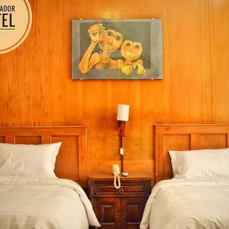 Hotel Ambassador Quito Extérieur photo